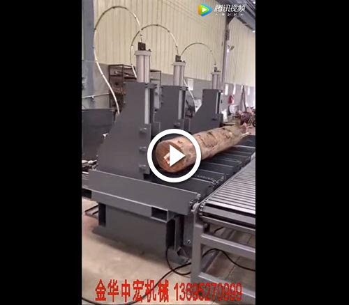 自動(dòng)翻轉(zhuǎn)夾料跑車鋸